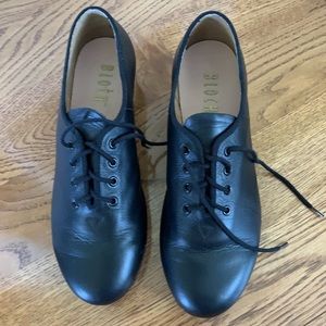 BLOCH Black leather classic tap shoes